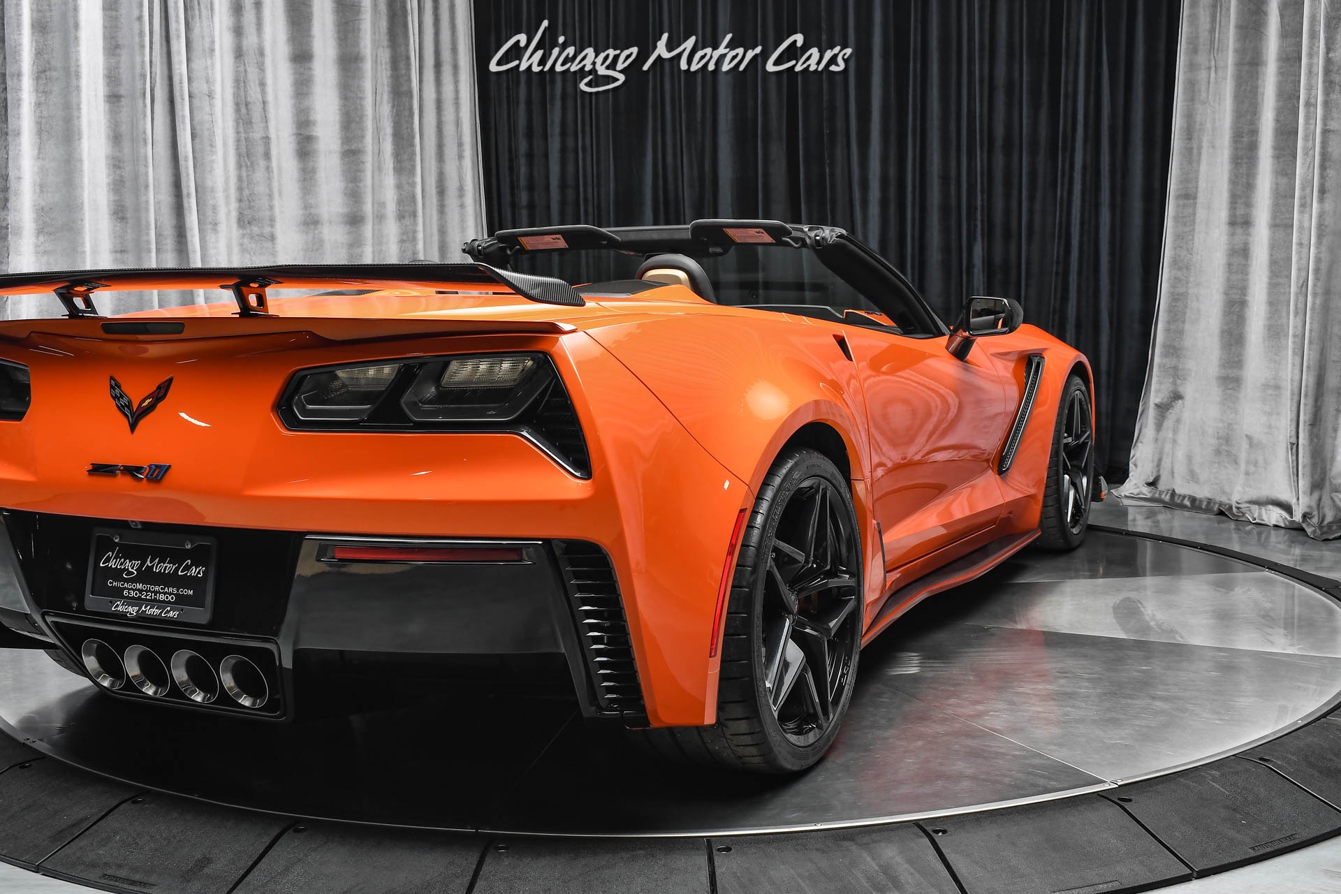 Used-2019-Chevrolet-Corvette-ZR1-Sebring-Orange-Convertible-Competition-Seats-Low-Miles-Loaded