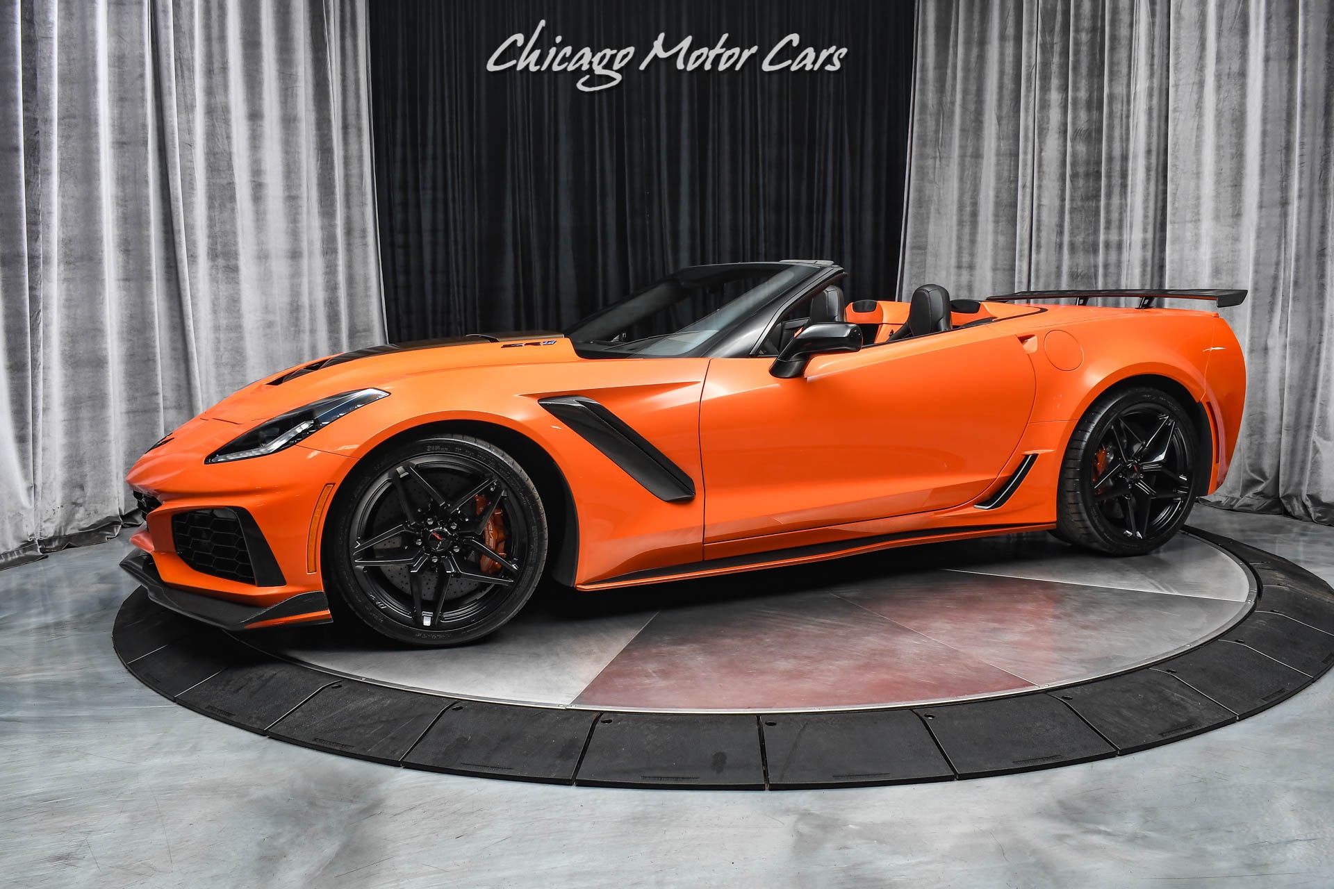 Used-2019-Chevrolet-Corvette-ZR1-Sebring-Orange-Convertible-Competition-Seats-Low-Miles-Loaded