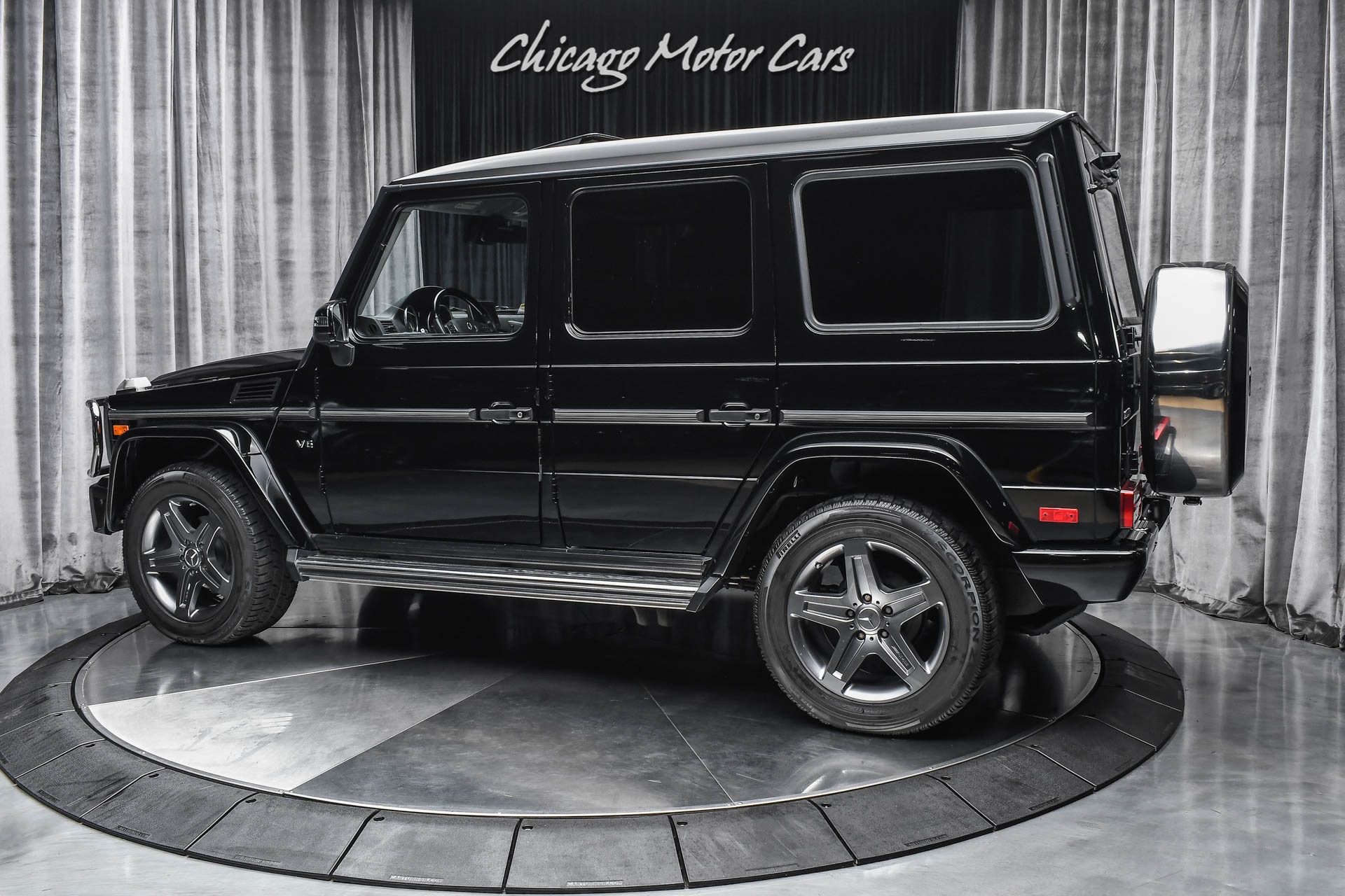 Used-2016-Mercedes-Benz-G550-4Matic-SUV-AWD-Stunning-Example-Serviced-Loaded-Black