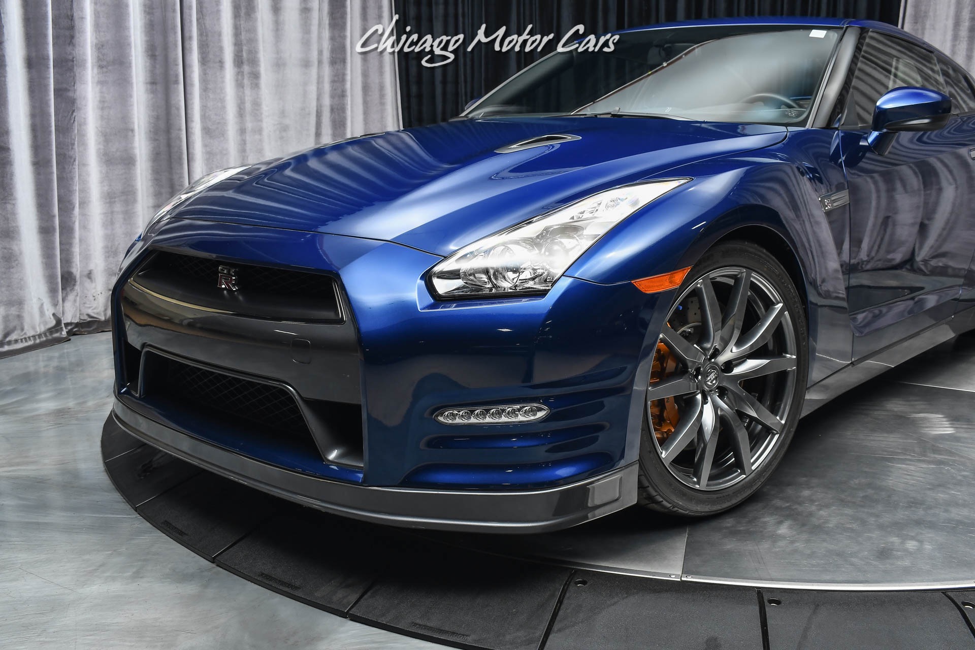 Used-2014-Nissan-GT-R-Premium-Extremely-Low-Miles-Completely-Unmodded-and-Fully-Stock