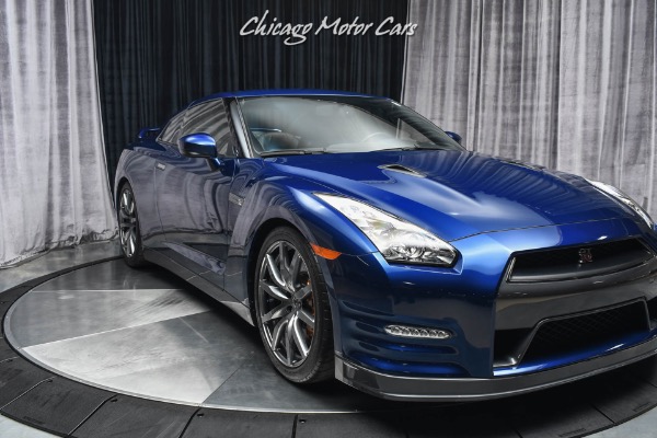 Used-2014-Nissan-GT-R-Premium-Extremely-Low-Miles-Completely-Unmodded-and-Fully-Stock