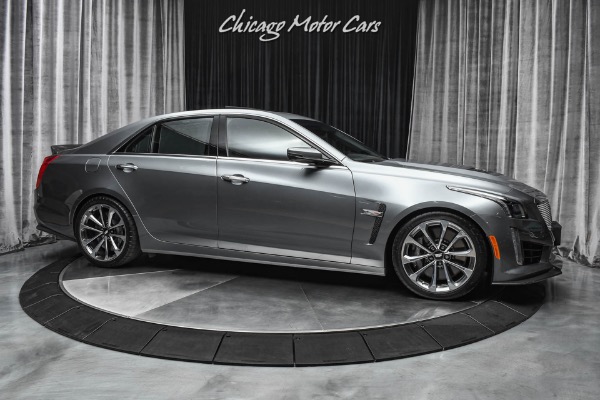Used 2019 Cadillac CTS-V Sedan CARBON FIBER PACKAGE! LUXURY PACKAGE! ULTRAVIEW SUNROOF! for sale Sold at Chicago Motor Cars in West Chicago IL 60185 6