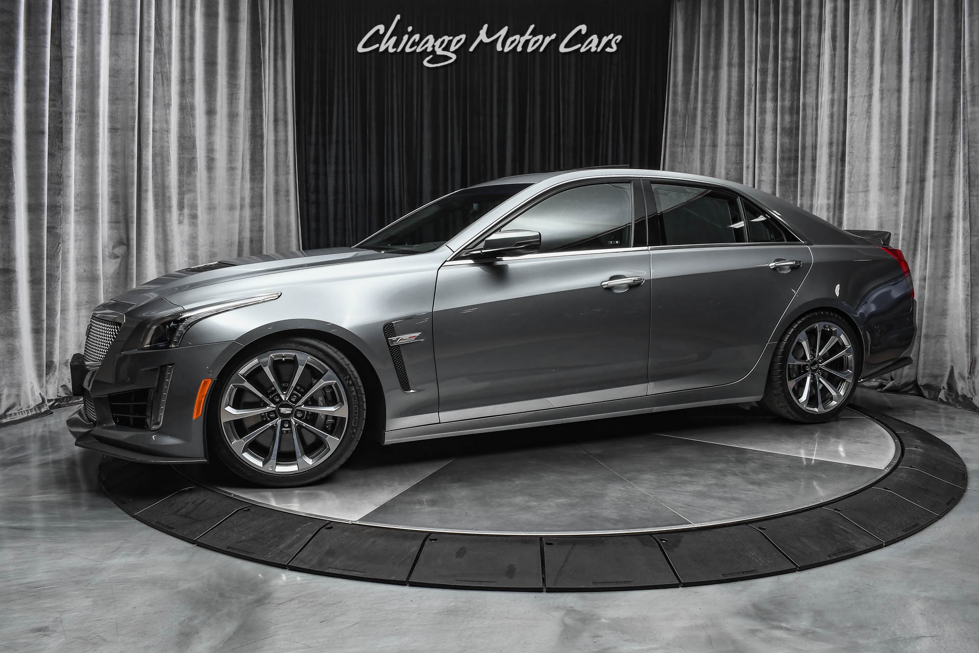 Used-2019-Cadillac-CTS-V-Sedan-CARBON-FIBER-PACKAGE-LUXURY-PACKAGE-ULTRAVIEW-SUNROOF