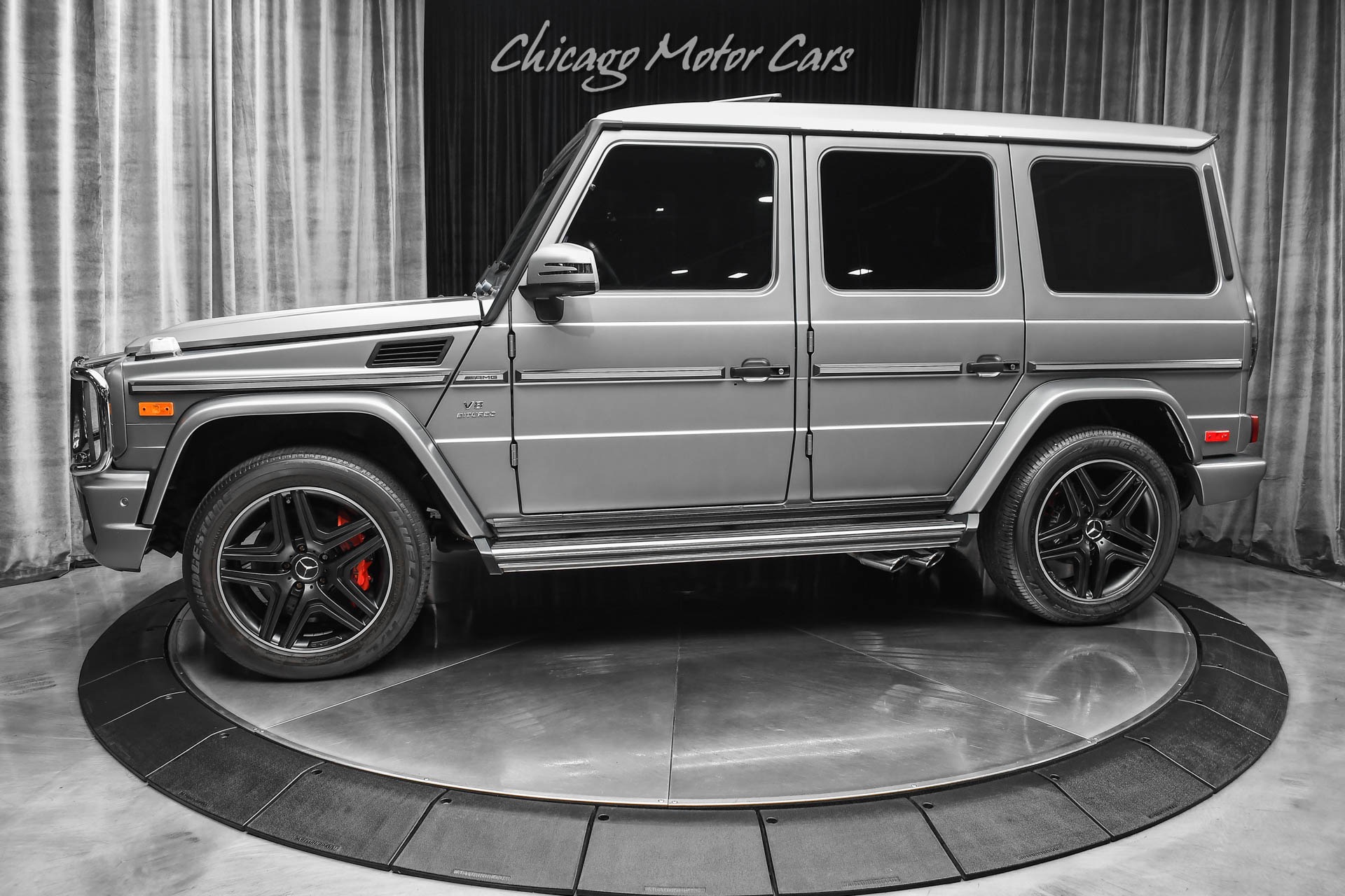 Used-2018-Mercedes-Benz-G63-AMG-4Matic-SUV-Hot-Color-Combo-Exclusive-Nappa-Interior-AMG-Carbon-Fiber