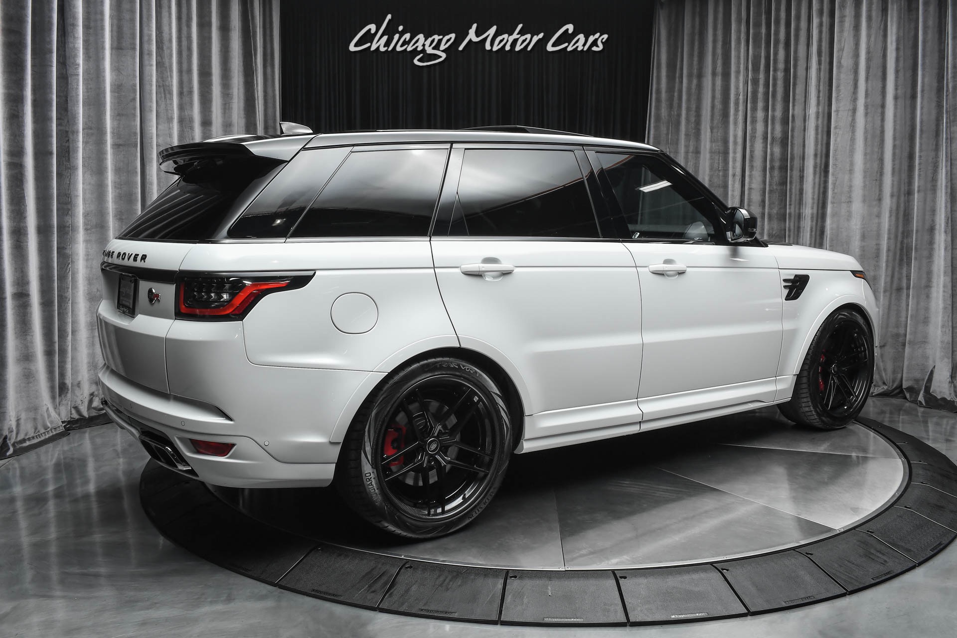 Used-2019-Land-Rover-Range-Rover-Sport-SVR-Original-MSRP-139709-Carbon-Fiber-Everywhere-LOADED-STUNNING