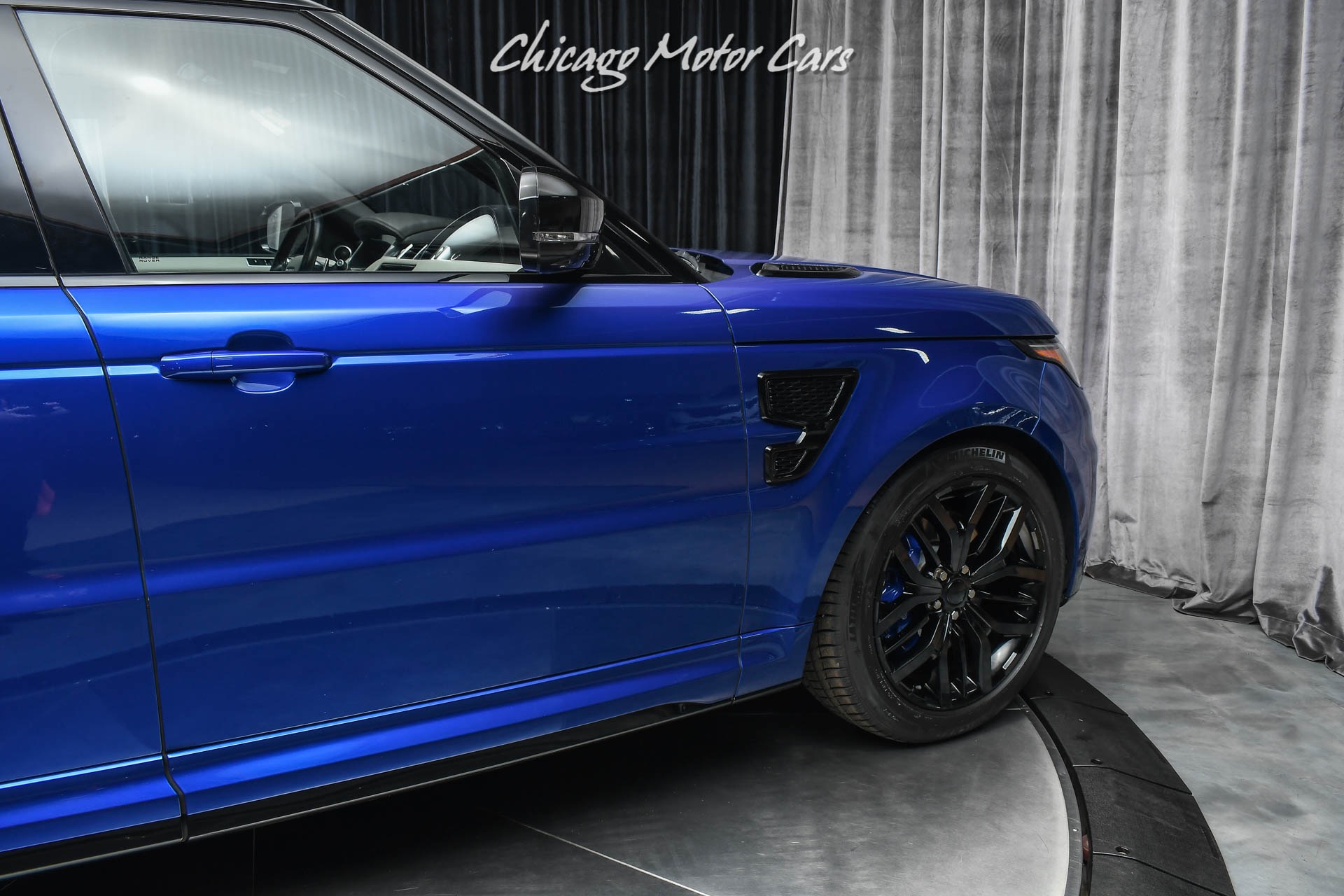 Used-2015-Land-Rover-Range-Rover-Sport-SVR-Loaded-with-Carbon-Fiber-Rare-Color-Combo-Adaptive-Cruise-Control