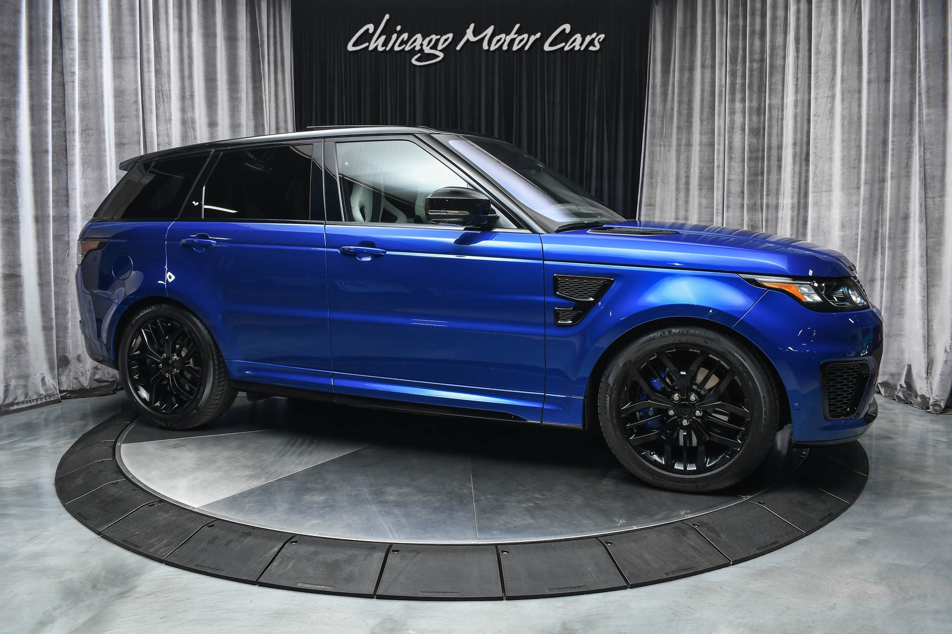 Used-2015-Land-Rover-Range-Rover-Sport-SVR-Loaded-with-Carbon-Fiber-Rare-Color-Combo-Adaptive-Cruise-Control