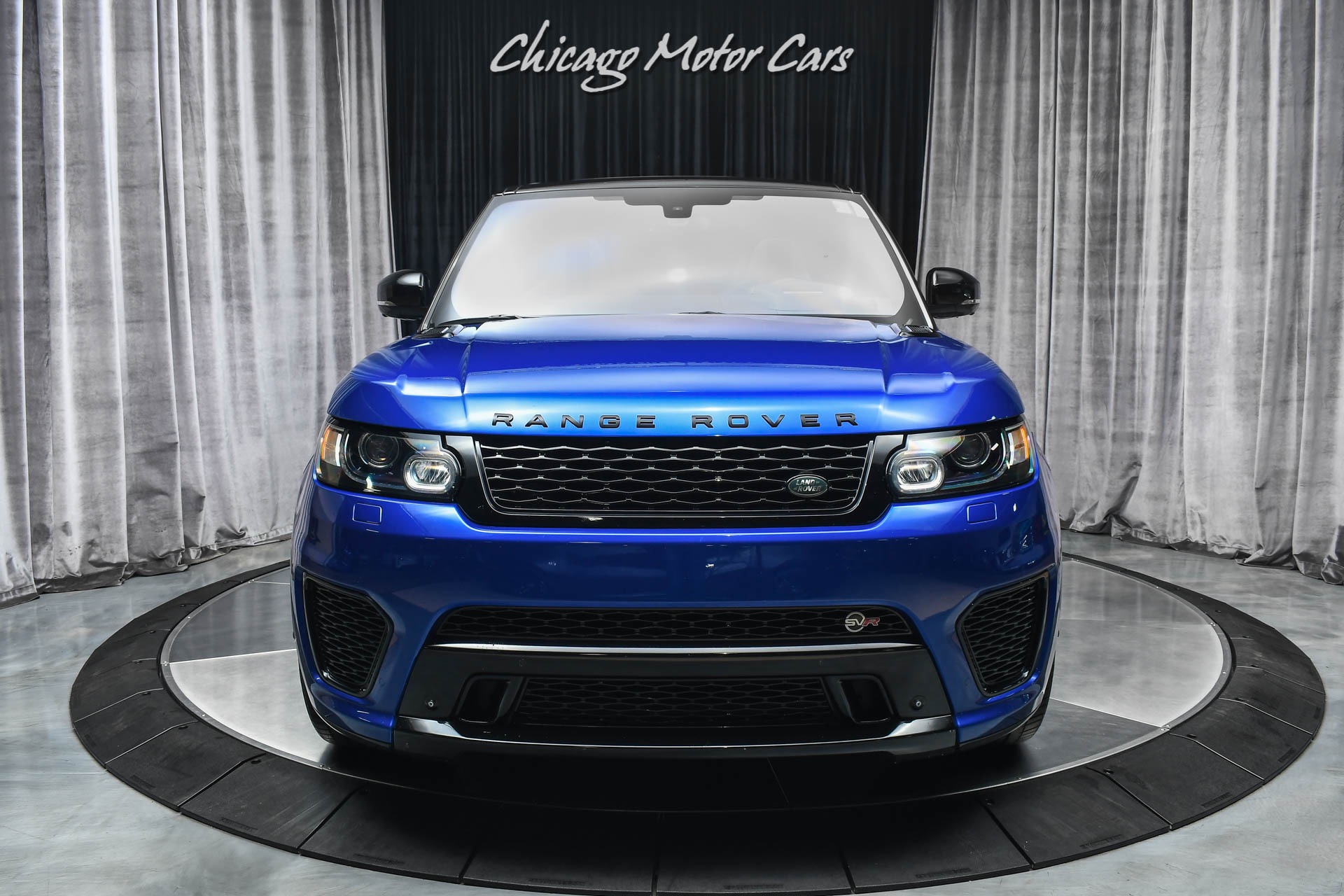 Used-2015-Land-Rover-Range-Rover-Sport-SVR-Loaded-with-Carbon-Fiber-Rare-Color-Combo-Adaptive-Cruise-Control