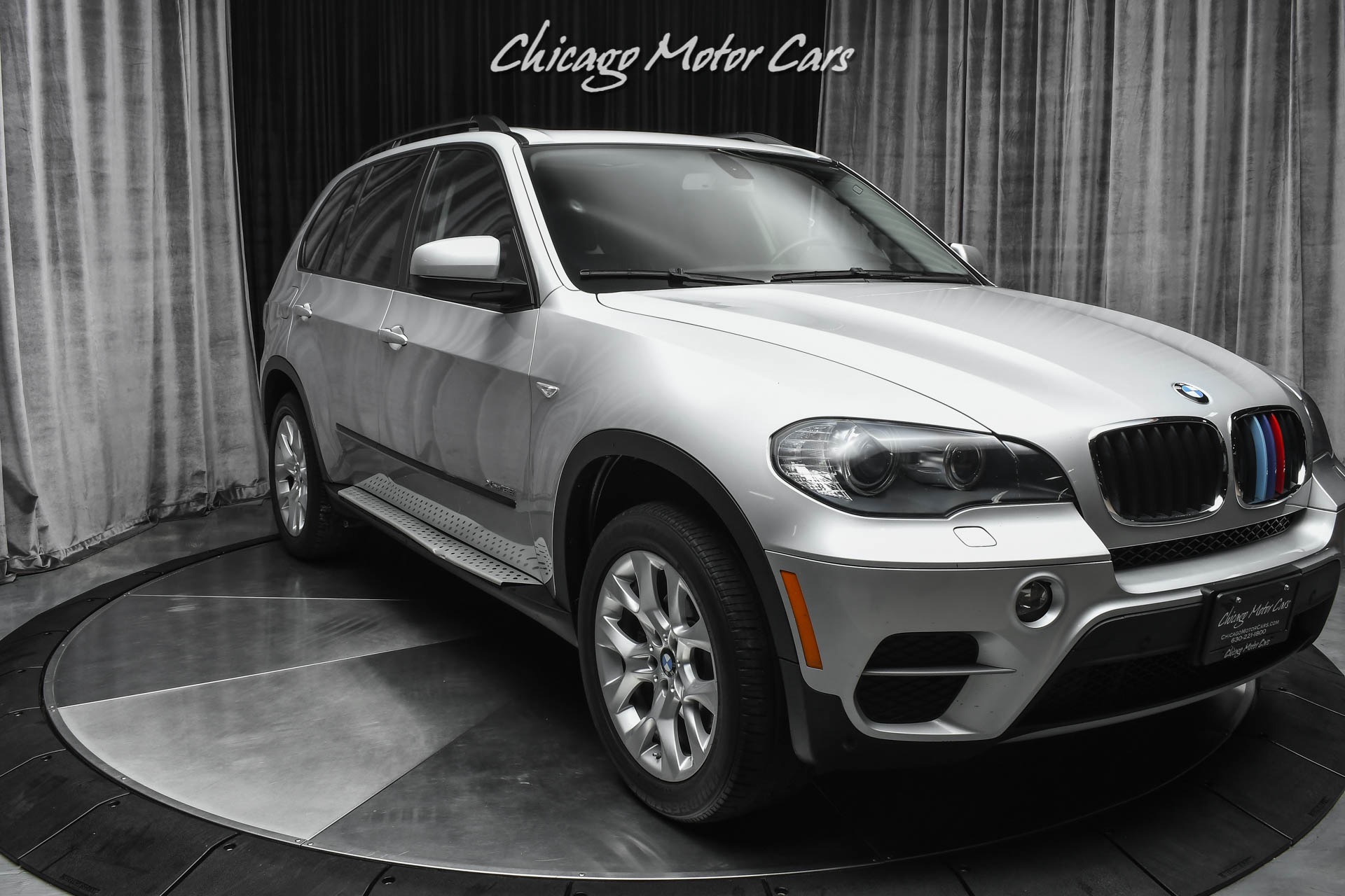 Used-2011-BMW-X5-xDrive35i-Sport-Activity-Third-Row-Seating-Cold-Weather-Package