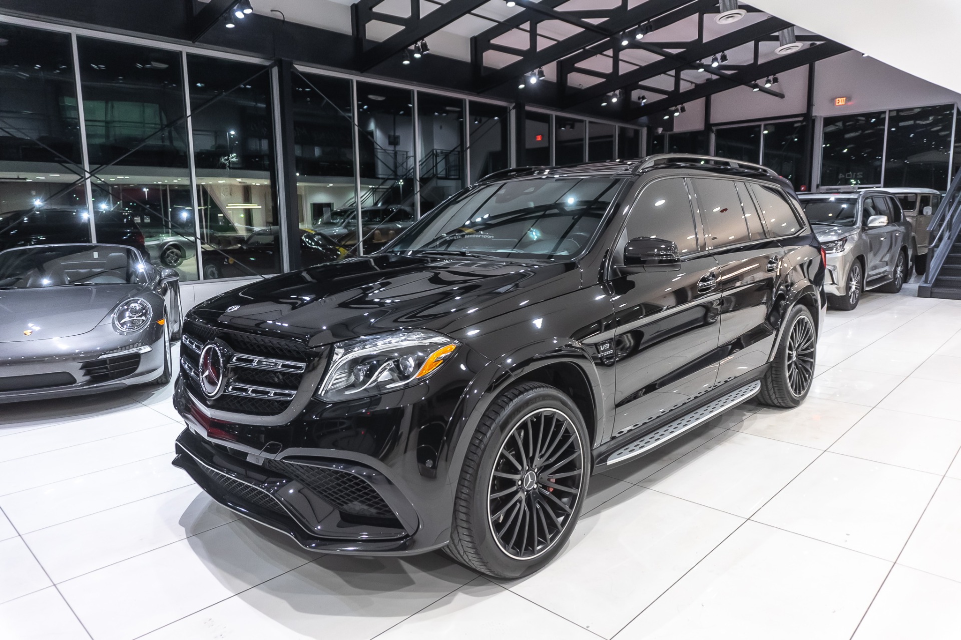 Used-2018-Mercedes-Benz-GLS63-AMG-SUV-NIGHT-STYLING-PKG-22-INCH-WHEELS-129990-MSRP