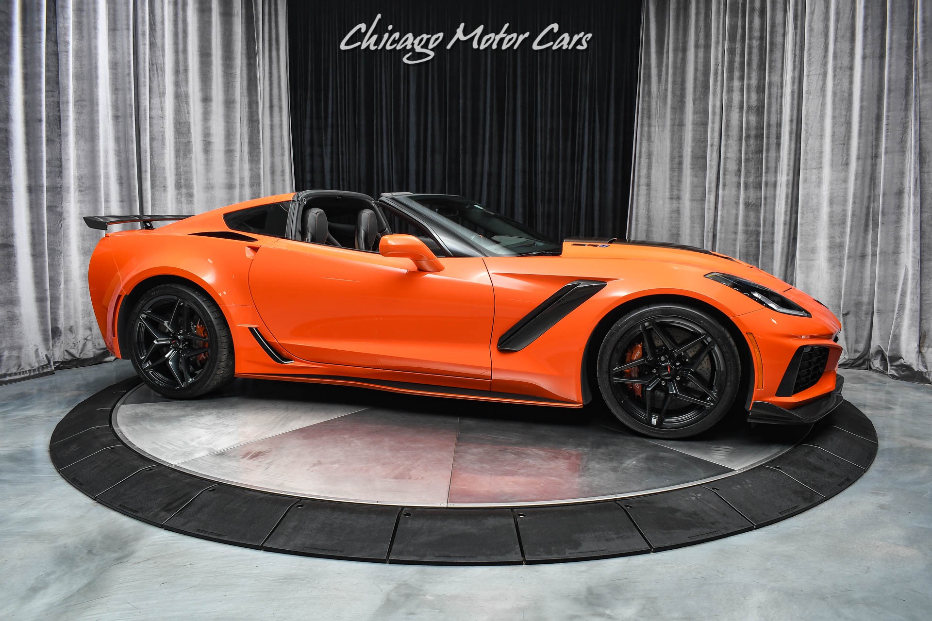 Used-2019-Chevrolet-Corvette-ZR1-3ZR-Sebring-Orange-Design-Package-Only-1700-Miles