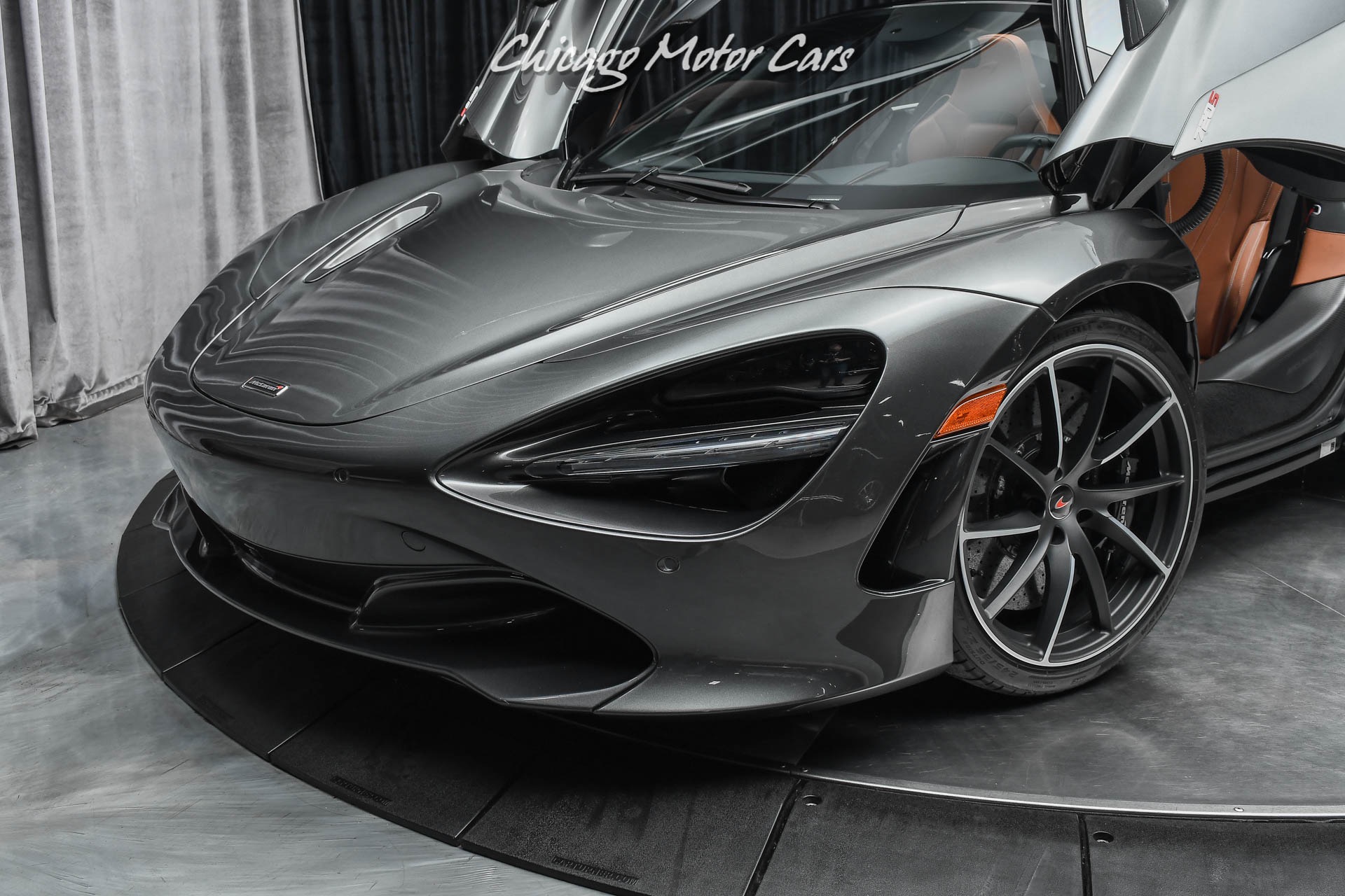 Used-2018-McLaren-720S-Luxury-Coupe-LOADED-WITH-THOUSAND-IN-OPTIONS-TASTEFULLY-MODIFIED