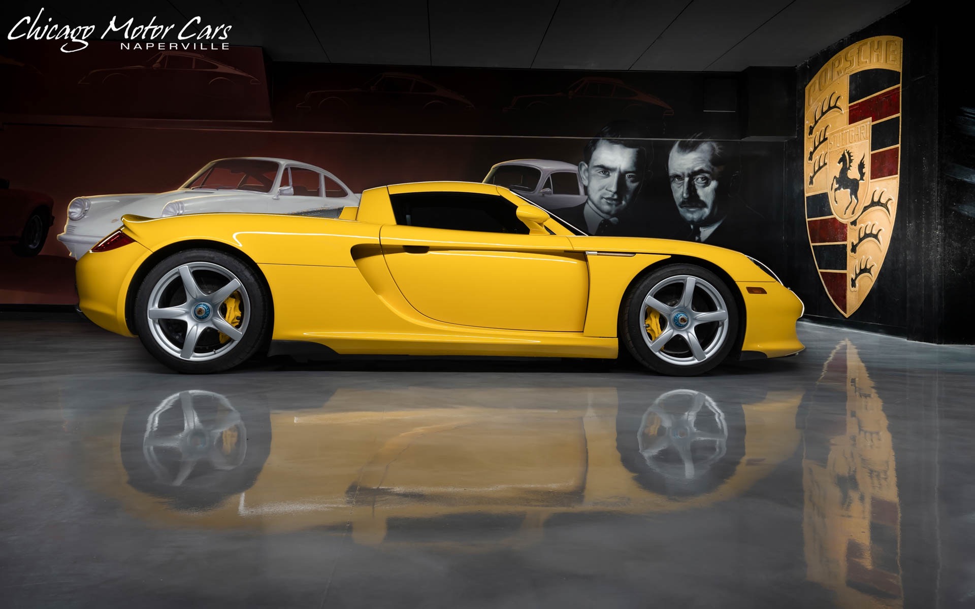 Used 2005 Porsche Carrera GT Coupe Fayence Yellow RARE Collector Quality!  Serviced! Perfect! For Sale (Special Pricing) | Chicago Motor Cars Stock  #17959