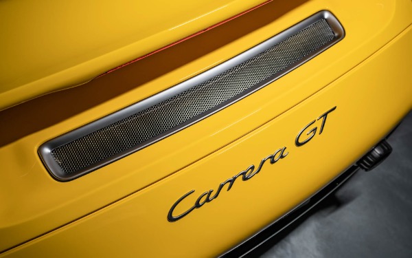 Used-2005-Porsche-Carrera-GT-Coupe-Fayence-Yellow-RARE-Collector-Quality-Serviced-Perfect