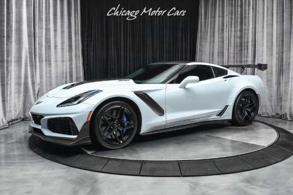 Used-2019-Chevrolet-Corvette-ZR1-3LZ-RARE-CERAMIC-GRAY-ZTK-PKG-COMP-SEATS