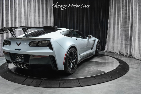 Used-2019-Chevrolet-Corvette-ZR1-3LZ-RARE-CERAMIC-GRAY-ZTK-PKG-COMP-SEATS