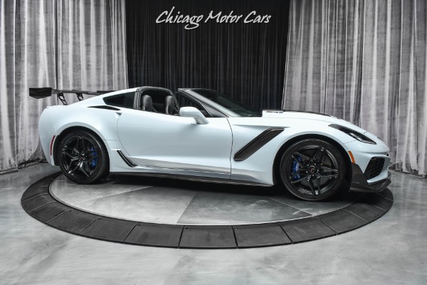 Used 2019 Chevrolet Corvette ZR1 3LZ RARE CERAMIC GRAY! ZTK PKG! COMP SEATS! for sale Sold at Chicago Motor Cars in West Chicago IL 60185 6
