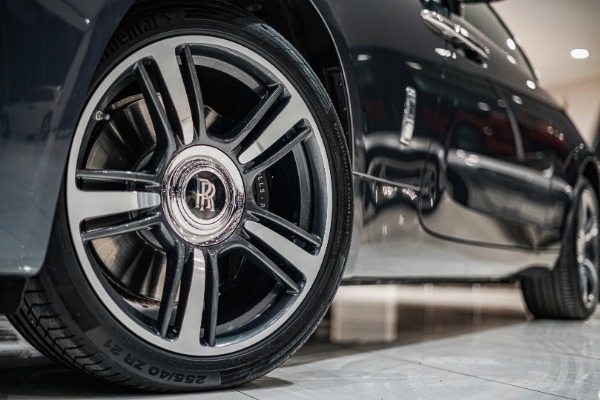 Used 2016 Rolls-Royce Wraith DRIVERS ASSISTANCE PKG! HEADS UP DISPLAY! ONLY 14K MILES! for sale Sold at Chicago Motor Cars in West Chicago IL 60185 6