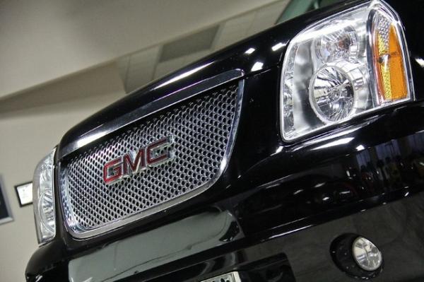 New-2009-GMC-Yukon-Denali