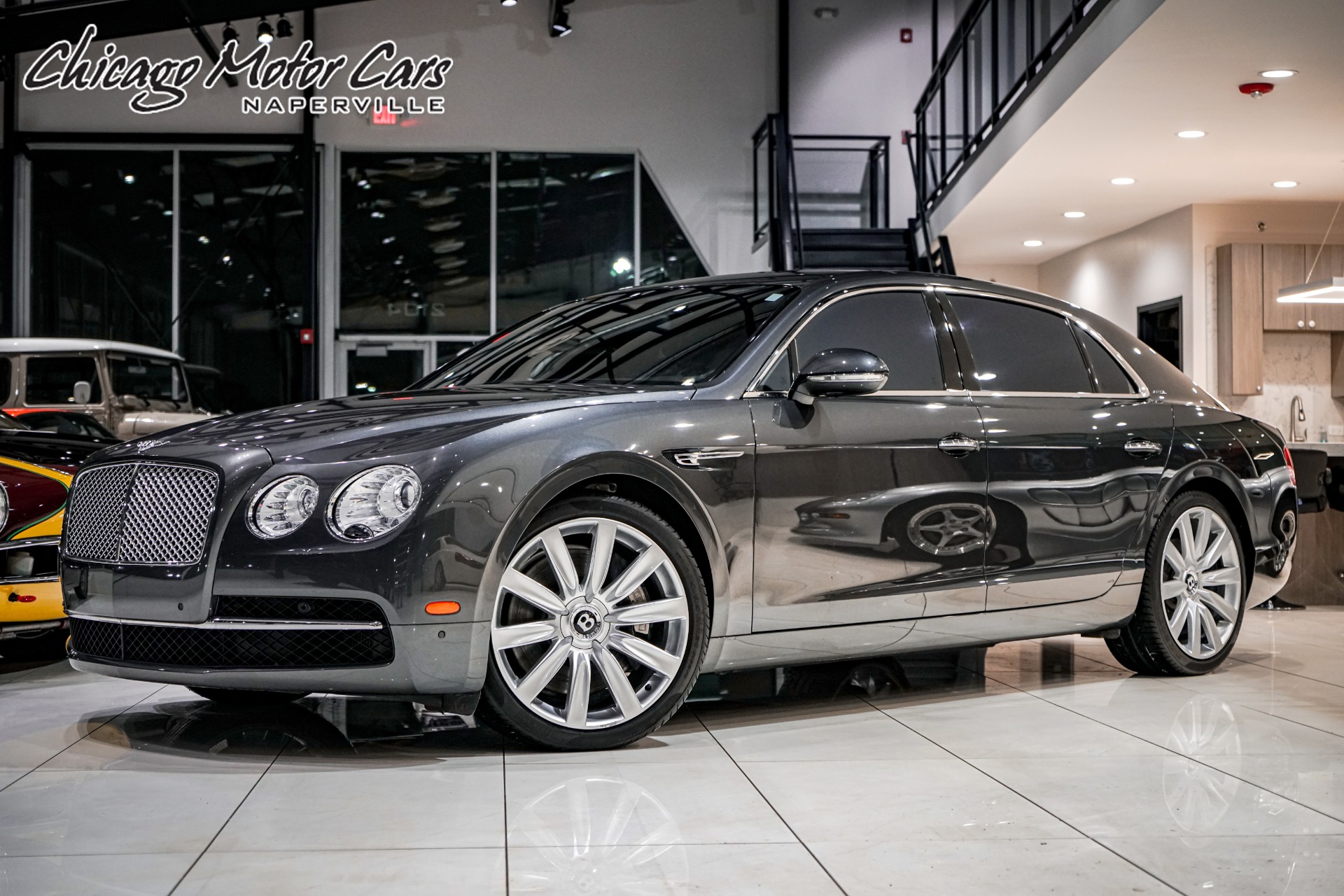 Used 2014 Bentley Flying Spur CONTRAST STICTHING! REAR VIEW CAMERA! PORTLAND INTERIOR! for sale Sold at Chicago Motor Cars in West Chicago IL 60185 1