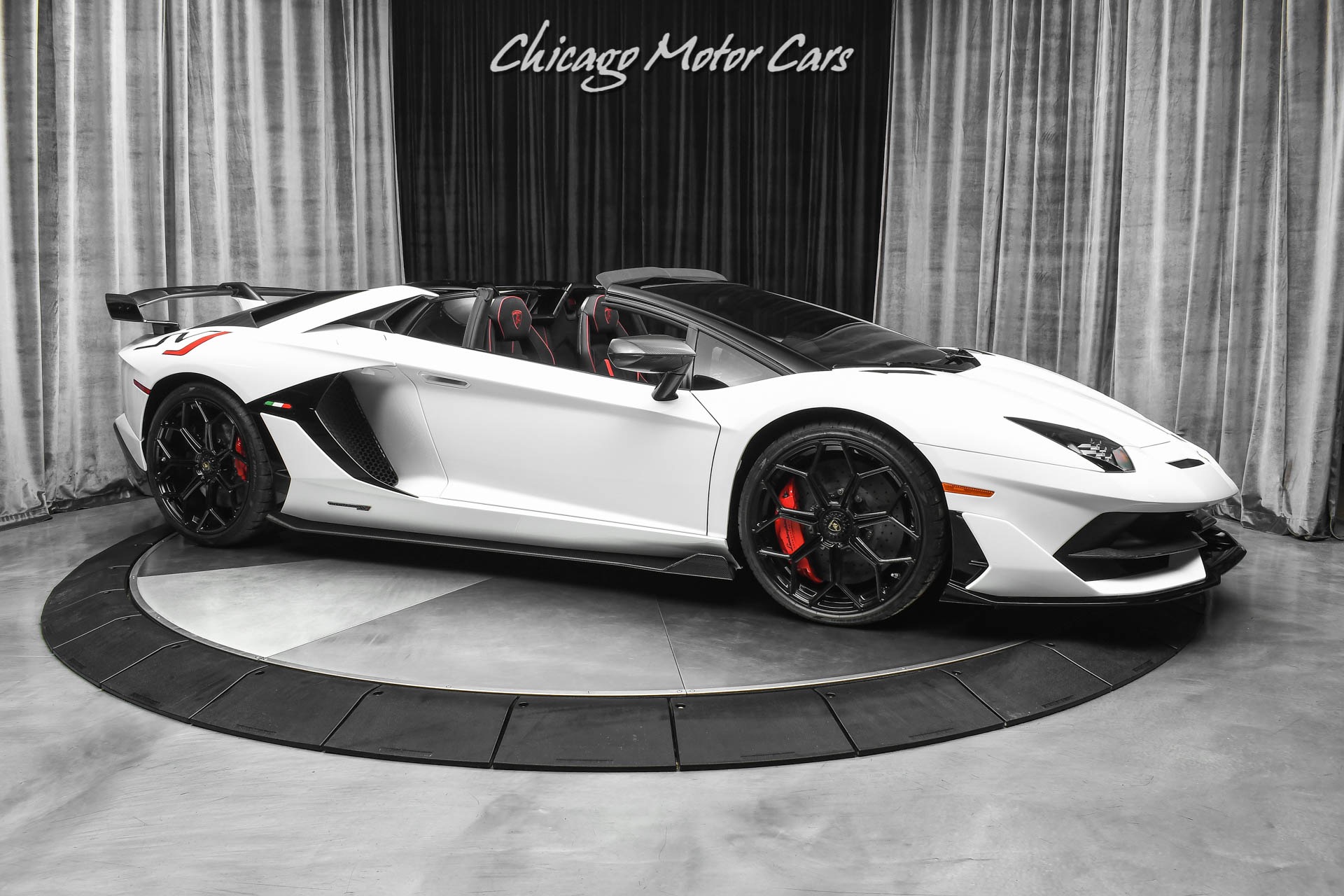 Used-2020-Lamborghini-Aventador-SVJ-LP770-4-Roadster-Only-332-Miles