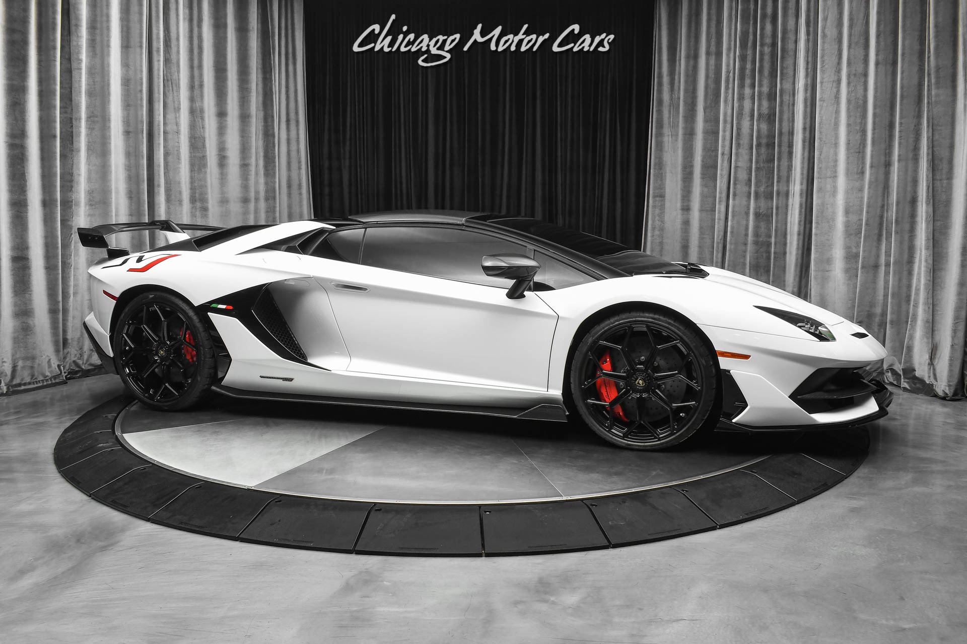 Used-2020-Lamborghini-Aventador-SVJ-LP770-4-Roadster-Only-332-Miles