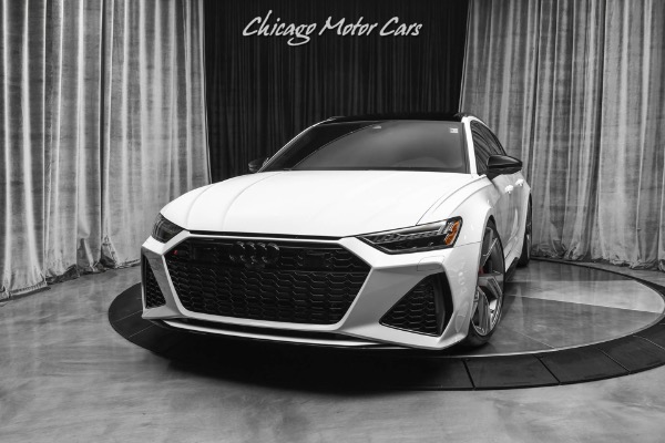 Used 2021 Audi RS6 4.0T quattro Avant EXECUTIVE PKG! BLACK OPTIC PKG! SPORT EXHAUST! for sale Sold at Chicago Motor Cars in West Chicago IL 60185 2