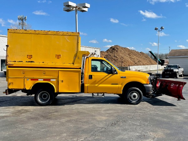 Used 2001 Ford F350 SUPER DUTY for sale Sold at Chicago Motor Cars in West Chicago IL 60185 4