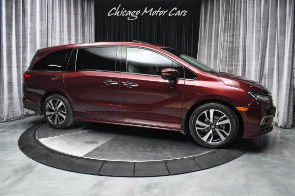 Used 2020 Honda Odyssey Elite Mini-Van EXCELLENT CONDITION! WELL EQUIPPED! for sale Sold at Chicago Motor Cars in West Chicago IL 60185 6