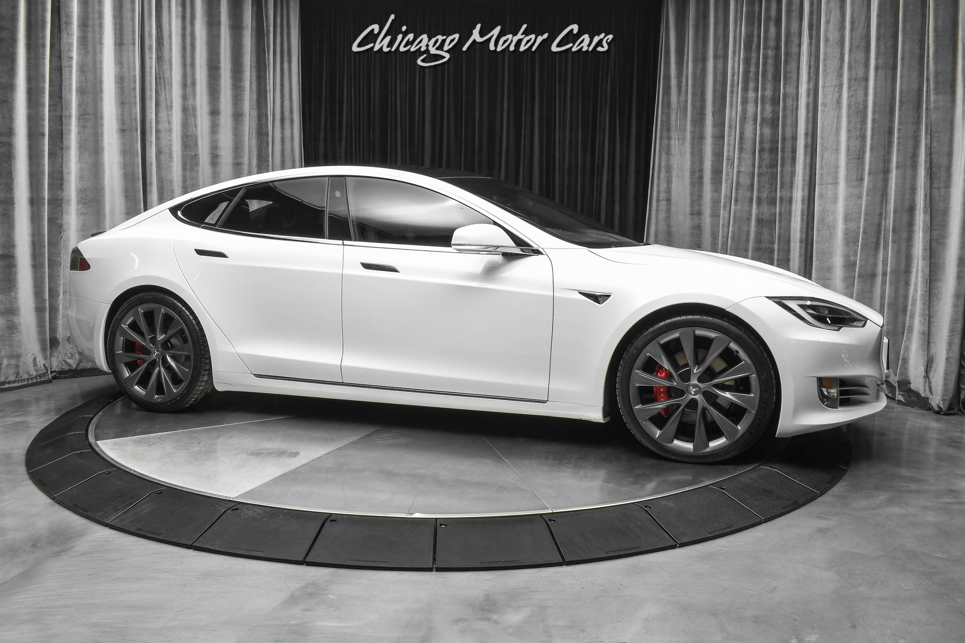 Used-2021-Tesla-Model-S-Performance-FULL-SELF-DRIVING-ONLY-2500-MILES
