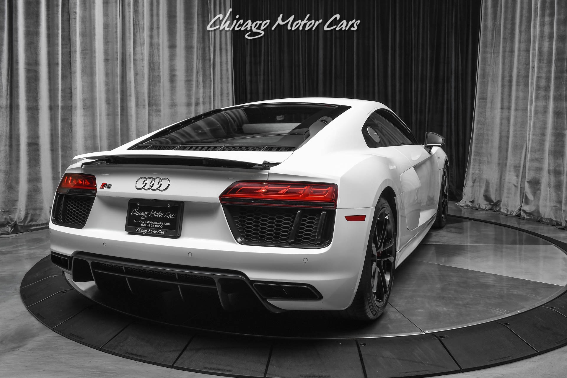 Used-2018-Audi-R8-52L-V10-RWS-Coupe-RARE-Rear-Wheel-Drive-Model-White-Side-Blades