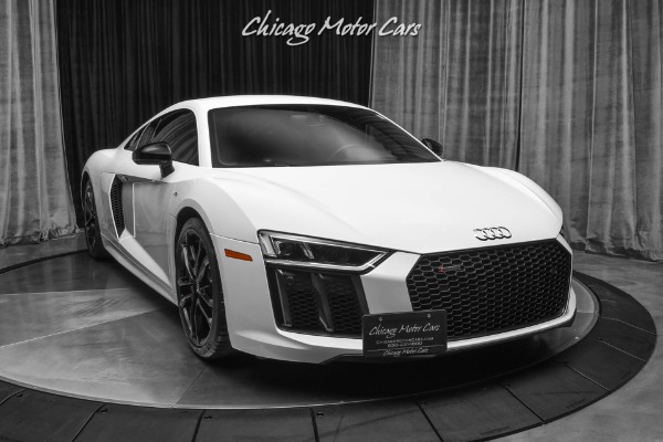 Used-2018-Audi-R8-52L-V10-RWS-Coupe-RARE-Rear-Wheel-Drive-Model-White-Side-Blades