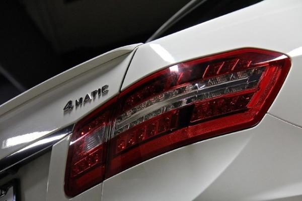 New-2010-Mercedes-Benz-E350-Sport-4-Matic