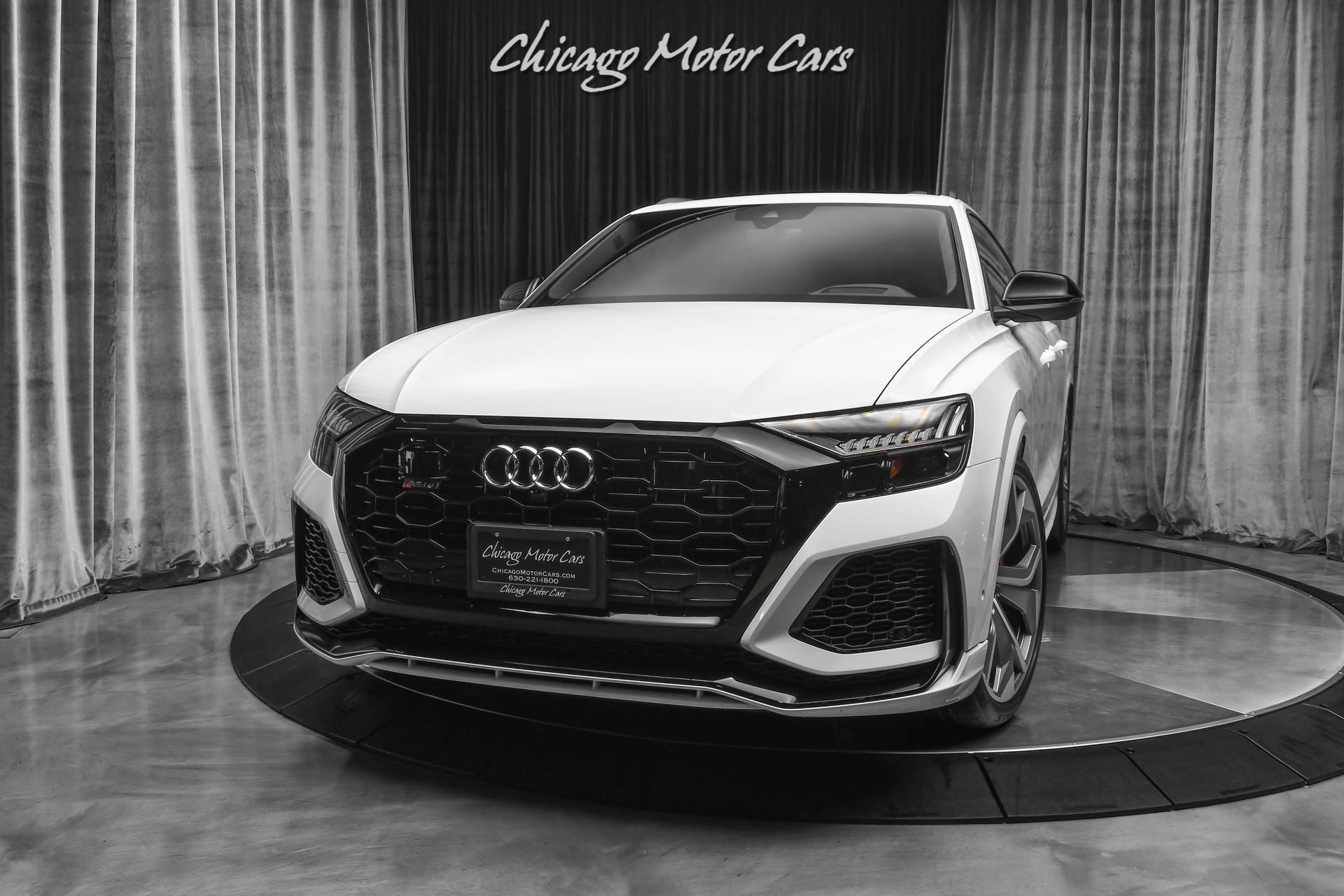 Used-2021-Audi-RSQ8-40T-Quattro-SUV-BLACK-OPTIC-PKG-DRIVER-ASSISTANCE-PKG-ONLY-103-MILES