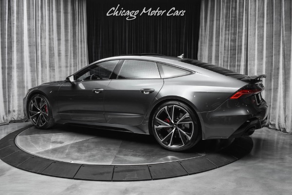 Used 2021 Audi RS7 4.0T quattro Sedan for sale Sold at Chicago Motor Cars in West Chicago IL 60185 3