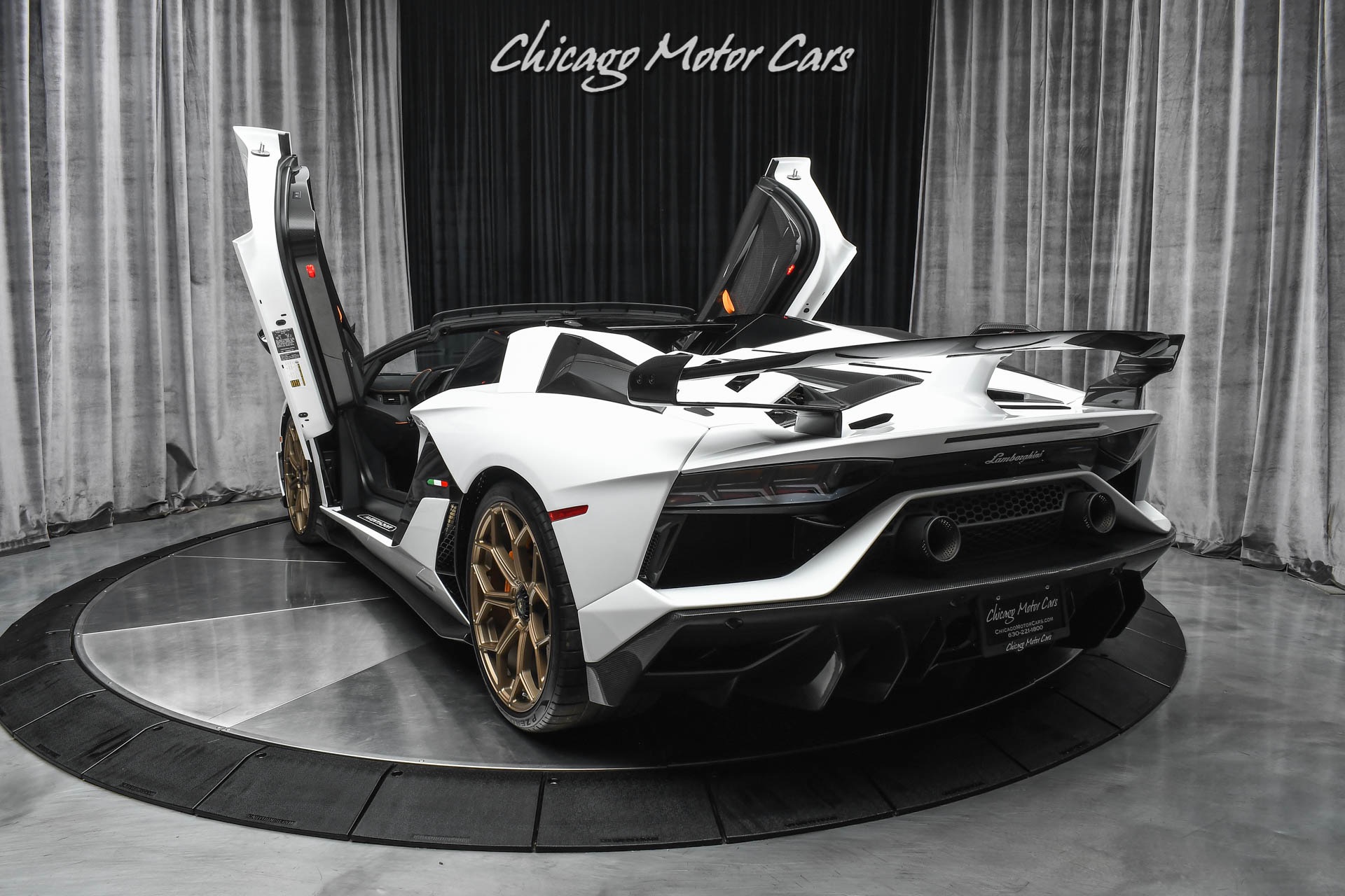 Used-2020-Lamborghini-Aventador-LP-770-4-SVJ-Roadster-Only-1000-Miles-Carbon-Fiber-Stunning-LOADED