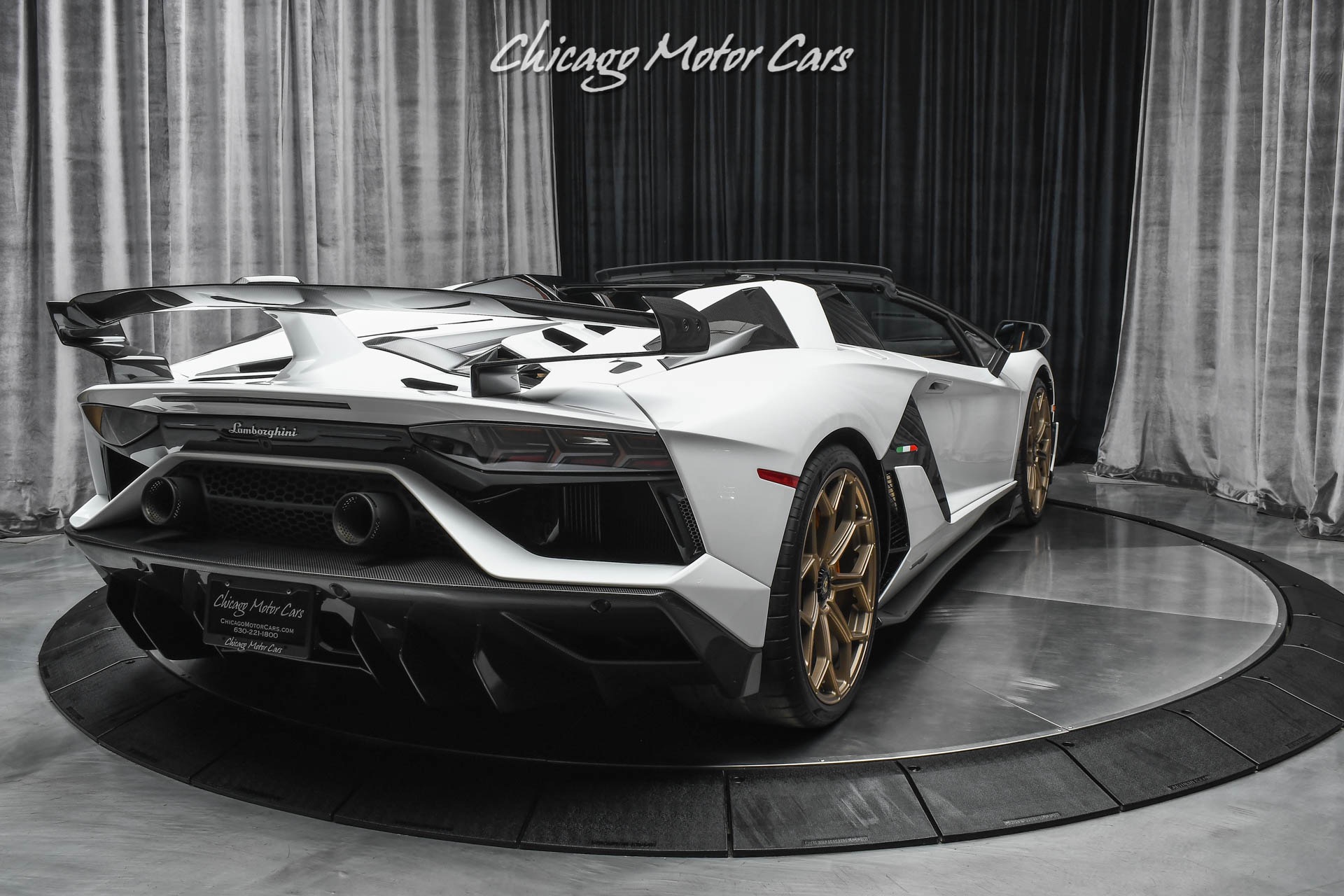 Used-2020-Lamborghini-Aventador-LP-770-4-SVJ-Roadster-Only-1000-Miles-Carbon-Fiber-Stunning-LOADED