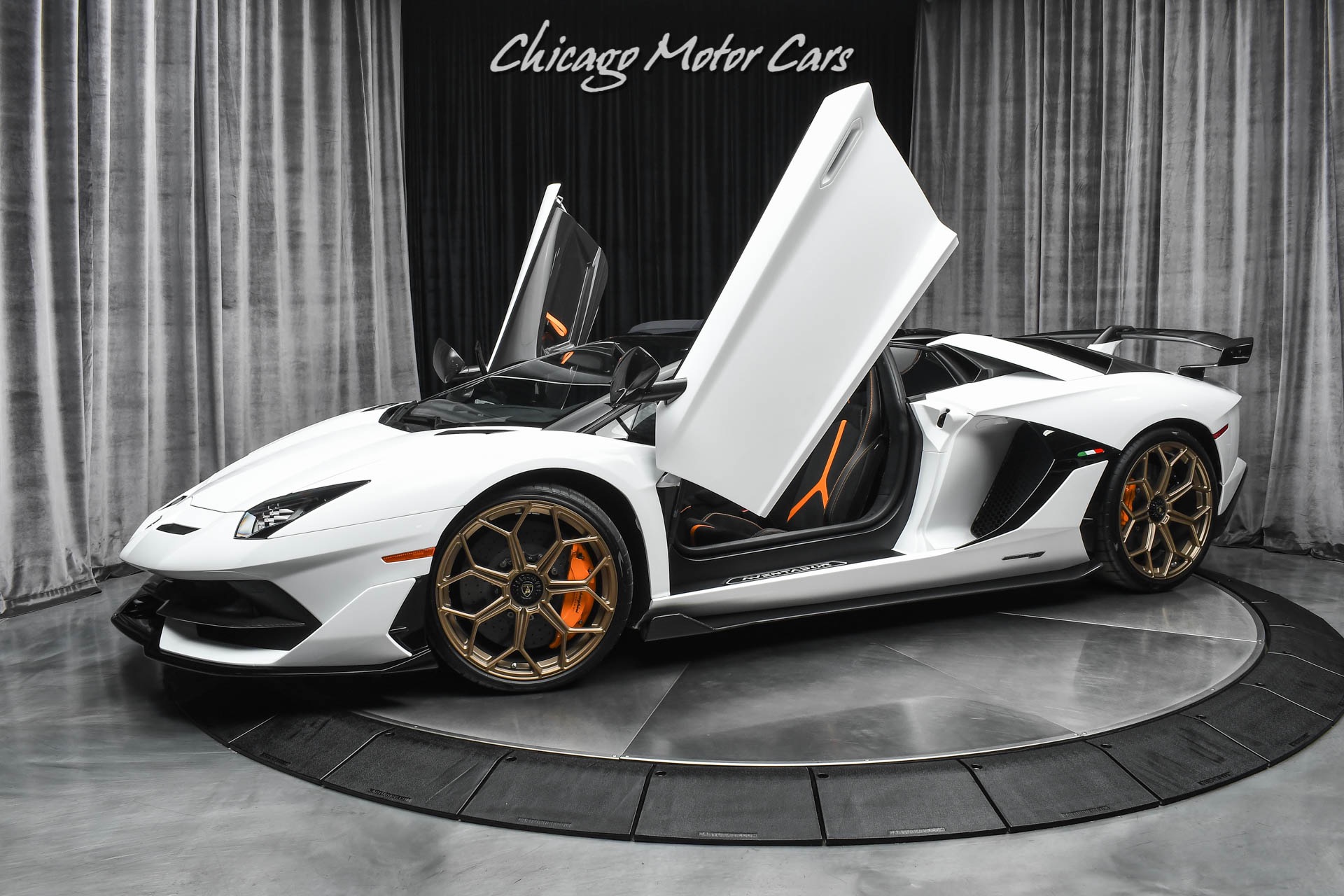 Used 2020 Lamborghini Aventador LP 770-4 SVJ Roadster Only 1,000 Miles! Carbon Fiber! Stunning! LOADED! for sale Sold at Chicago Motor Cars in West Chicago IL 60185 1