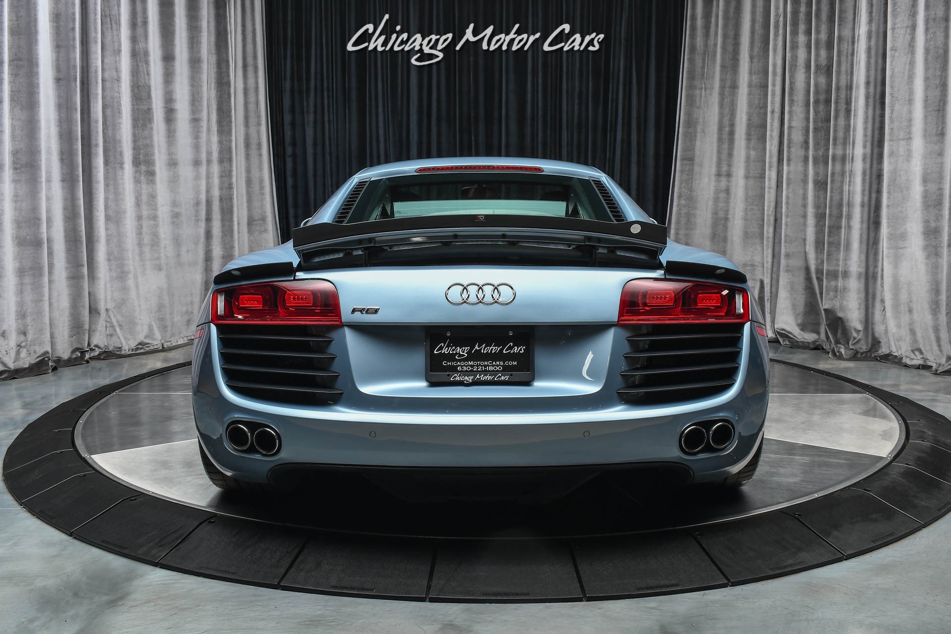 Used-2009-Audi-R8-quattro-6-Speed-Manual-Coupe