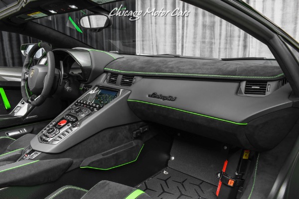 Used-2021-Lamborghini-Aventador-SVJ-LP770-4-Roadster-Verde-Mantis-Pearl-Effect-ONLY-104-Miles-RARE-LOADED