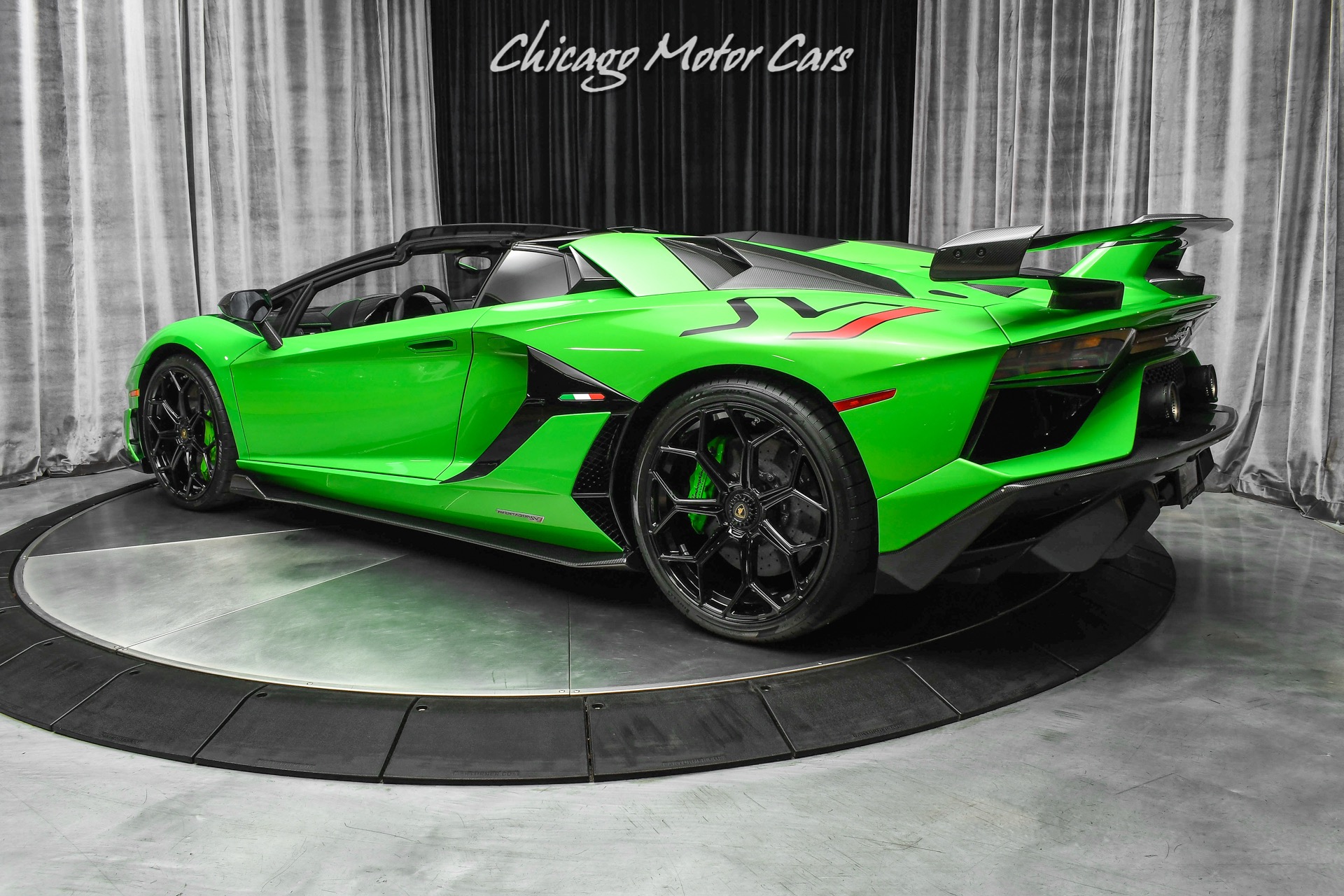 Used-2021-Lamborghini-Aventador-SVJ-LP770-4-Roadster-Verde-Mantis-Pearl-Effect-ONLY-104-Miles-RARE-LOADED