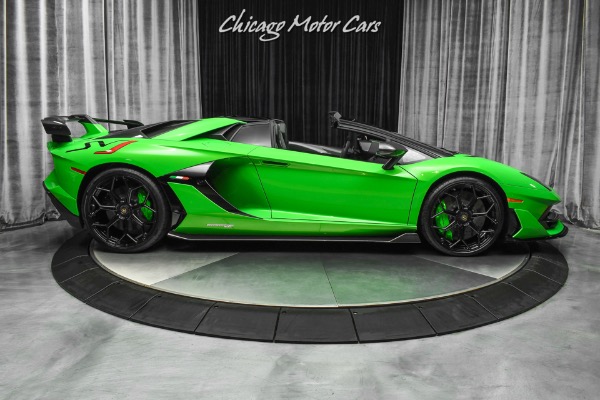 Used-2021-Lamborghini-Aventador-SVJ-LP770-4-Roadster-Verde-Mantis-Pearl-Effect-ONLY-104-Miles-RARE-LOADED