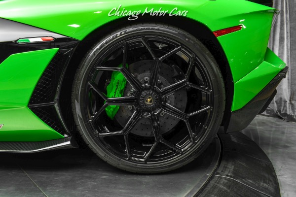 Used-2021-Lamborghini-Aventador-SVJ-LP770-4-Roadster-Verde-Mantis-Pearl-Effect-ONLY-104-Miles-RARE-LOADED