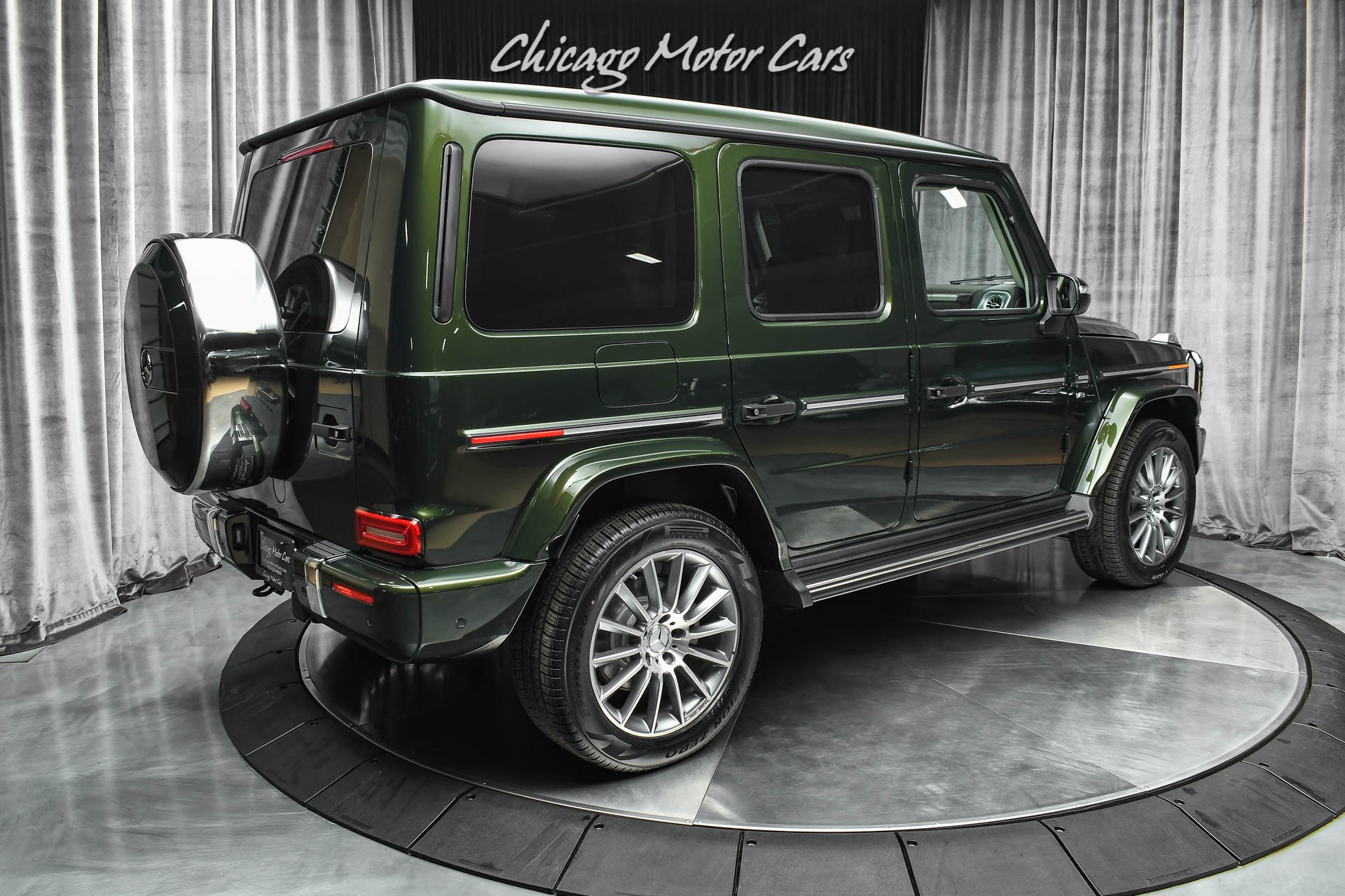 Used-2021-Mercedes-Benz-G550-4MATIC-RARE-Olive-Metallic-Paint-Exclusive-Interior-Package-PLUS