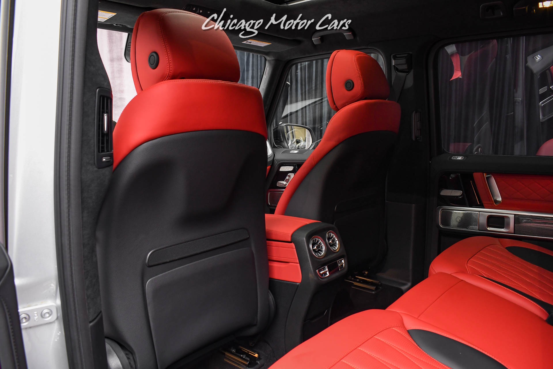 Used-2021-Mercedes-Benz-G63-AMG-4MATIC-Exclusive-Interior-Package-Only-1k-Miles-Hot-Color-Combo