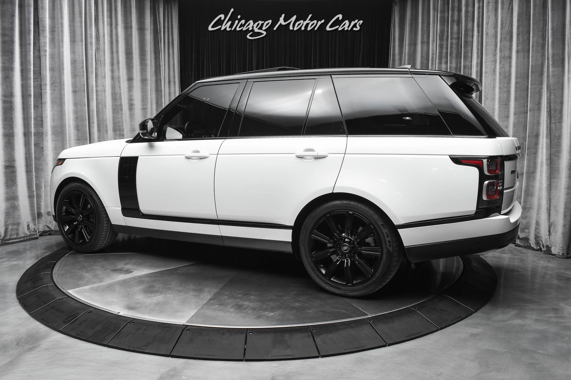 Used-2019-Land-Rover-Range-Rover-Supercharged-118kMSRP-Vision-Assist-Package-Loaded