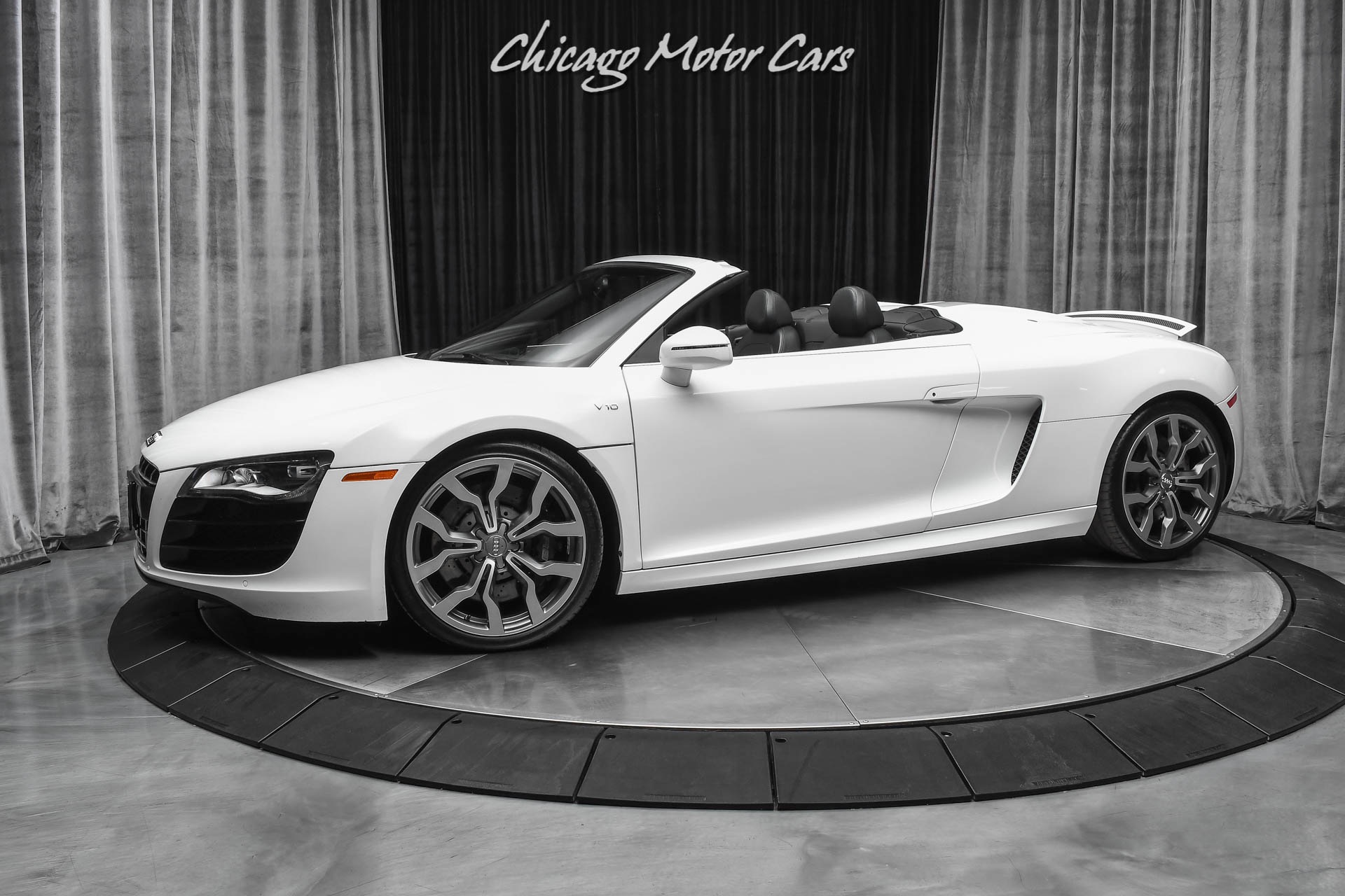 Used-2011-Audi-R8-52L-V10-Quattro-Spyder-Y-Design-Wheels-R-Tronic-Transmission