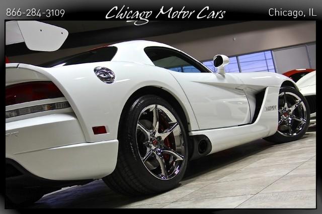 Used-2010-Dodge-Viper-SRT10