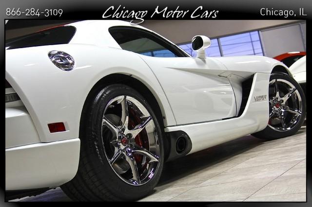 Used-2010-Dodge-Viper-SRT10