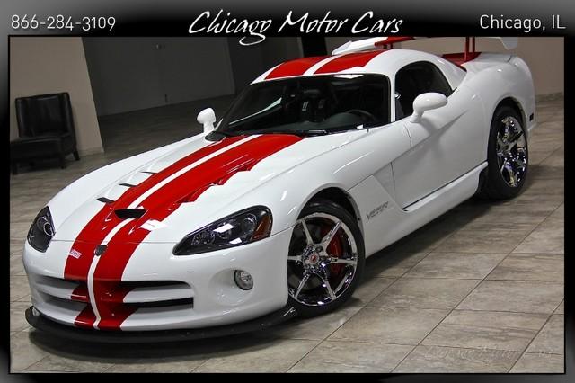 Used-2010-Dodge-Viper-SRT10